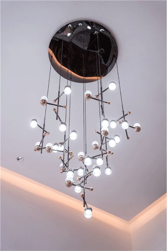 武大靖的冠軍新家燈光原來有這么多細(xì)節(jié)，華藝照明是怎么做到的