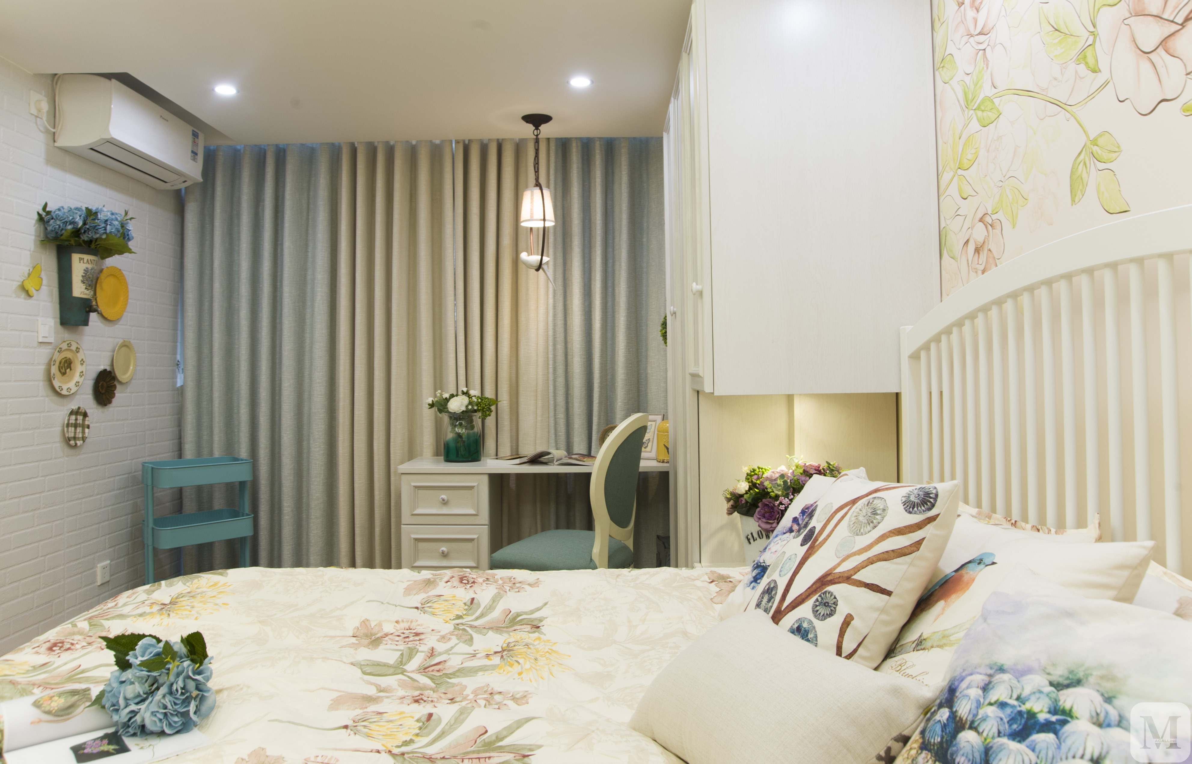 家庭墻面裝飾_上海市家庭居室裝飾裝修施工合同范本_廈門家庭裝飾設(shè)計