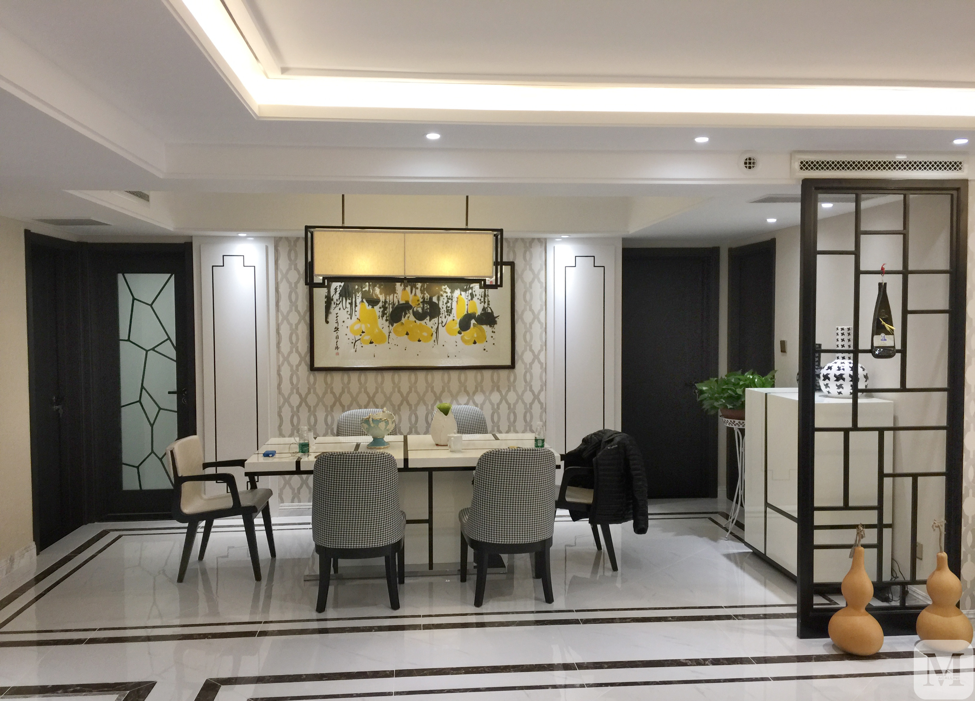 餐飲裝修東方華美裝飾_廈門裝飾裝修協(xié)會(huì)_二手房裝修 木工現(xiàn)場(chǎng)制作裝飾