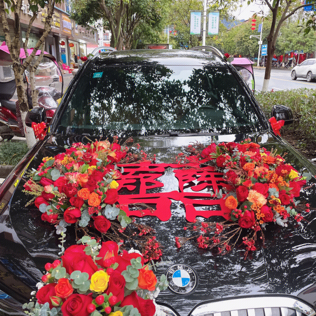 廈門哪里有婚車裝飾_廈門婚車裝飾去哪里_廈門婚慶車隊(duì)