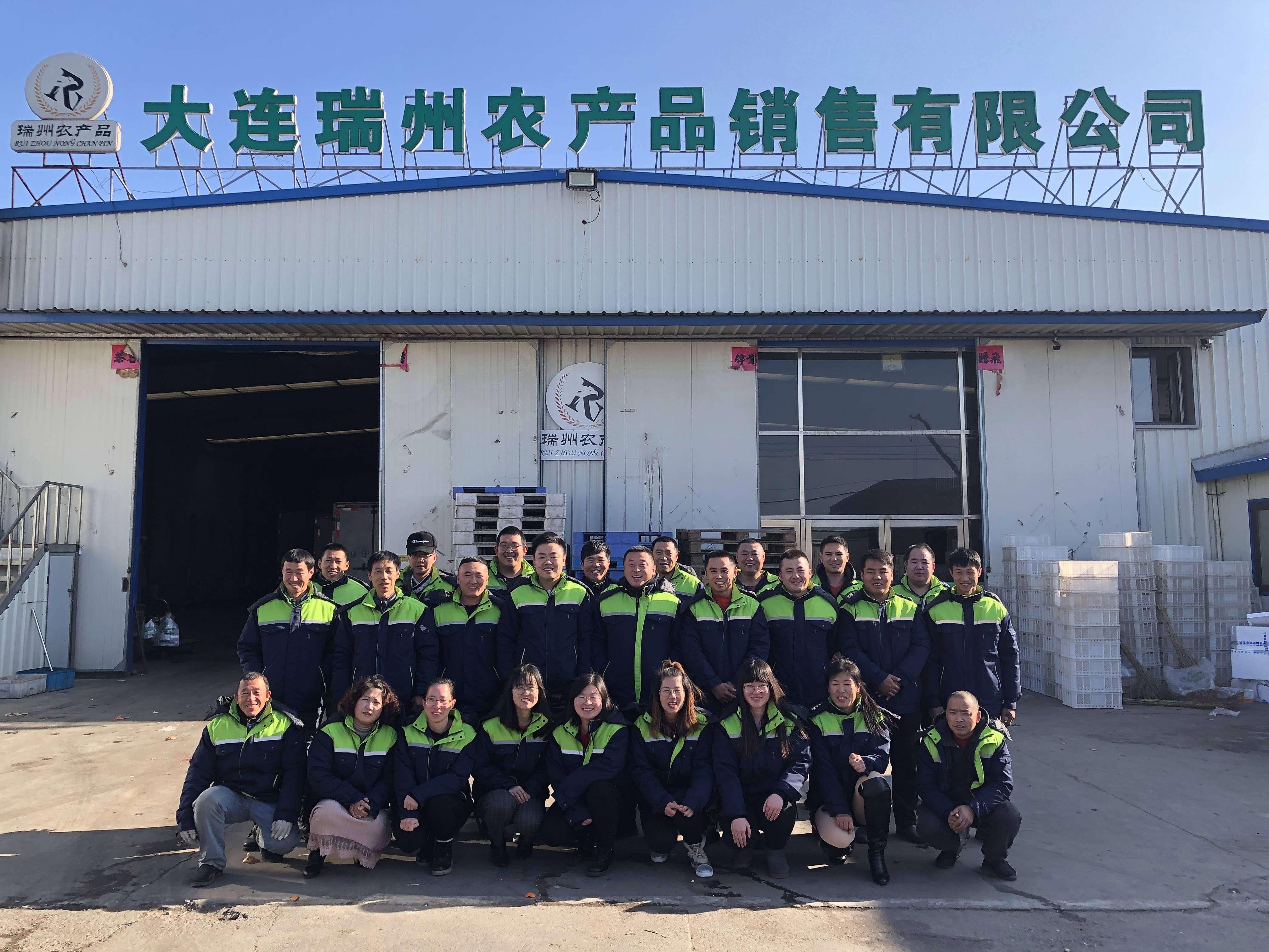 _展銷、簽約、洽談、直播精彩不斷 “石河子參展團”火出了圈_展銷、簽約、洽談、直播精彩不斷 “石河子參展團”火出了圈