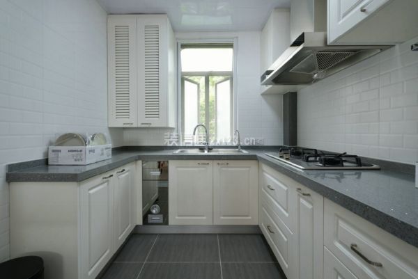 廈門(mén)100平米裝修之廚房裝修報(bào)價(jià)