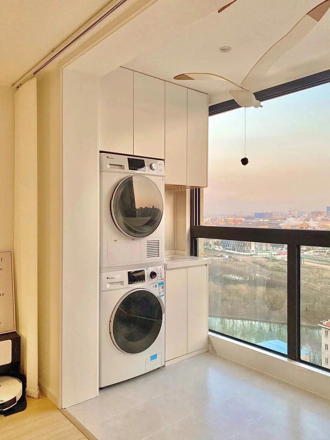 廈門(mén)陽(yáng)臺(tái)裝修改造_想改造一下陽(yáng)臺(tái)得找誰(shuí)_廈門(mén)陽(yáng)臺(tái)外擴(kuò)