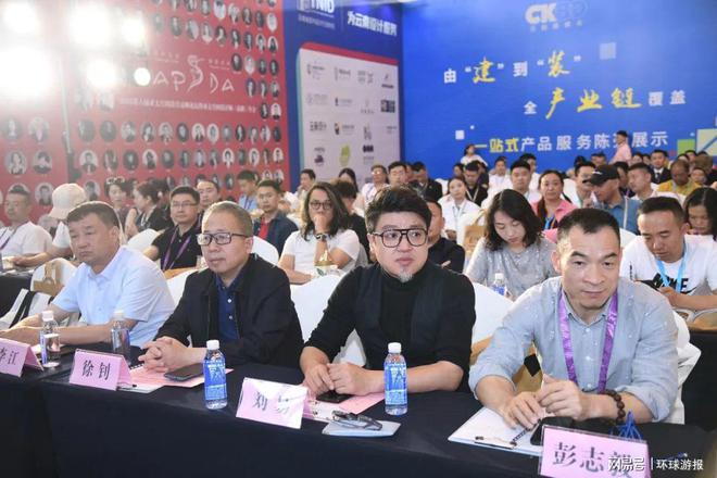 廈門室內(nèi)裝飾協(xié)會(huì)會(huì)長(zhǎng)_廈門室內(nèi)裝修協(xié)會(huì)_廈門市室內(nèi)裝飾協(xié)會(huì)