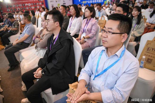 廈門室內(nèi)裝修協(xié)會(huì)_廈門市室內(nèi)裝飾協(xié)會(huì)_廈門室內(nèi)裝飾協(xié)會(huì)會(huì)長(zhǎng)