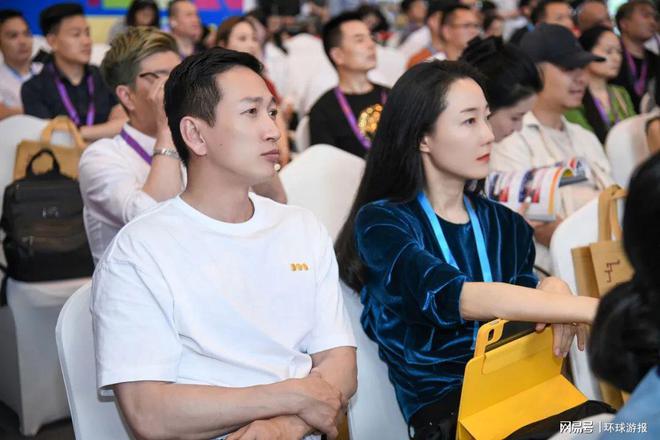 廈門市室內(nèi)裝飾協(xié)會(huì)_廈門室內(nèi)裝修協(xié)會(huì)_廈門室內(nèi)裝飾協(xié)會(huì)會(huì)長(zhǎng)