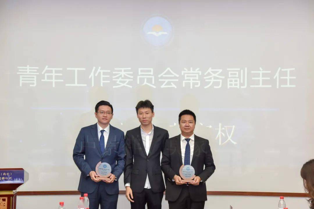 同心同行下一句__同心同行什么意思