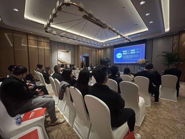 智裝未來 合作共贏 曠遠(yuǎn) e 家平臺(tái)推介會(huì)在廈門圓滿舉行