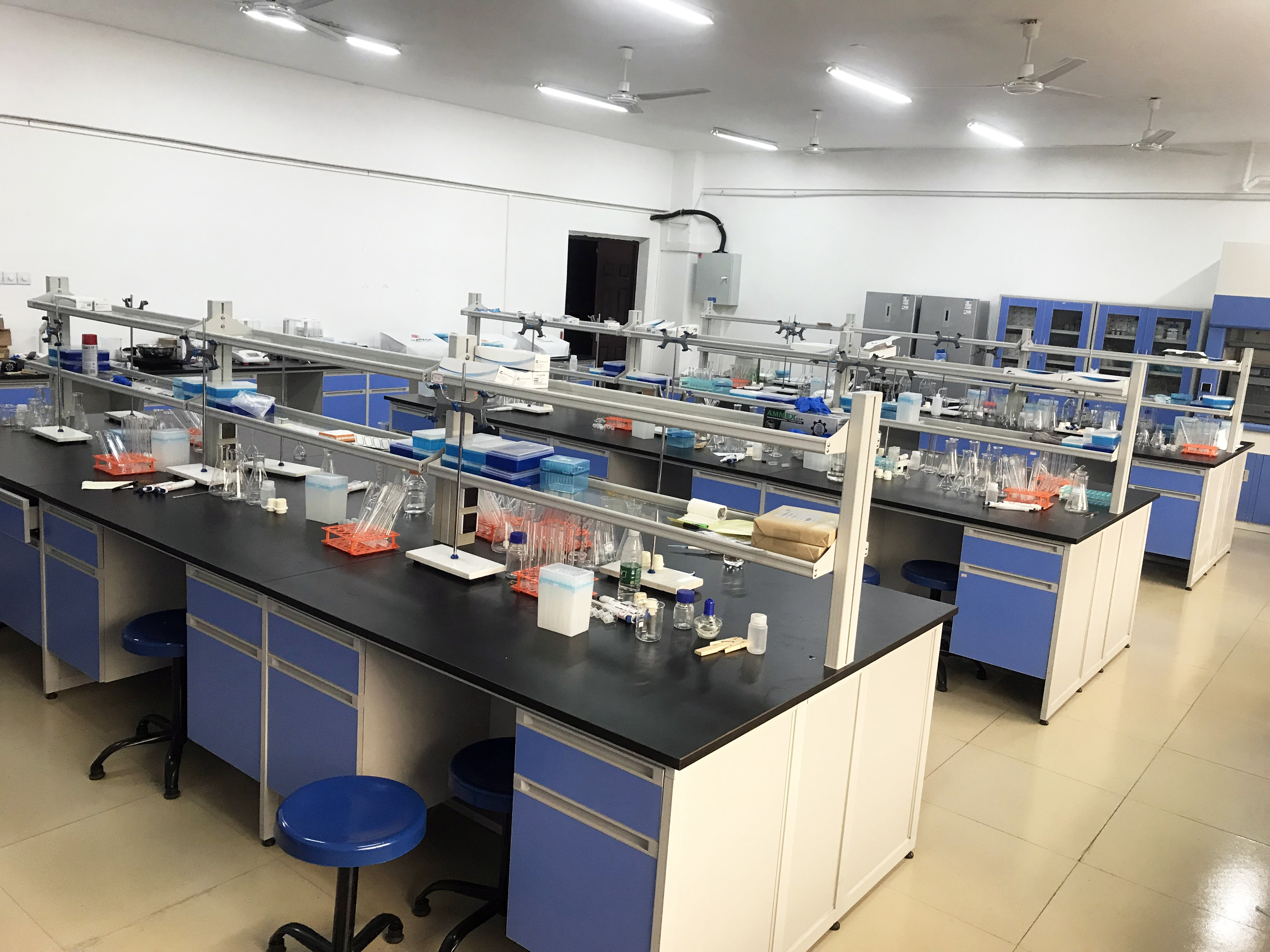 廈門室內(nèi)裝修設(shè)計(jì)_廈門裝修室實(shí)驗(yàn)設(shè)計(jì)公司_廈門實(shí)驗(yàn)室裝修設(shè)計(jì)