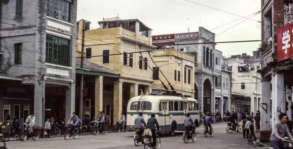 廈門(mén)市建筑外立面裝飾裝修管理規(guī)定_廈門(mén)市室內(nèi)裝飾裝修管理辦法_廈門(mén)室內(nèi)裝修規(guī)定