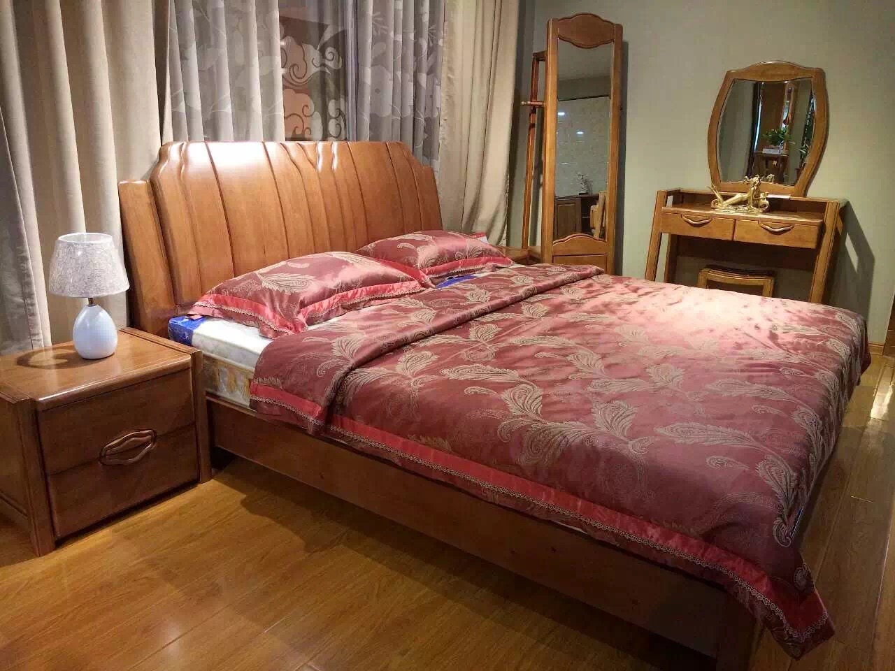 廈門裝修建材批發(fā)市場(chǎng)_建材批發(fā)廈門裝修市場(chǎng)有哪些_廈門裝修材料批發(fā)市場(chǎng)