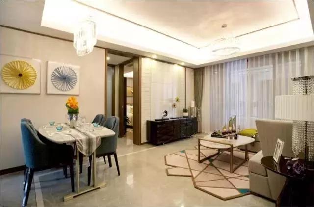 150㎡戶型四間朝南，一個創(chuàng)新的戶型，我不允許它有1㎡的浪費。