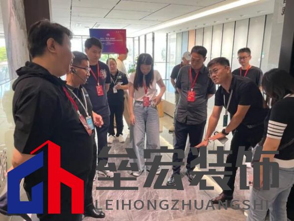 2024「京聞·創(chuàng)響杯」建筑裝飾產(chǎn)品設計大賽評審團走進又覓瓷磚·巖板