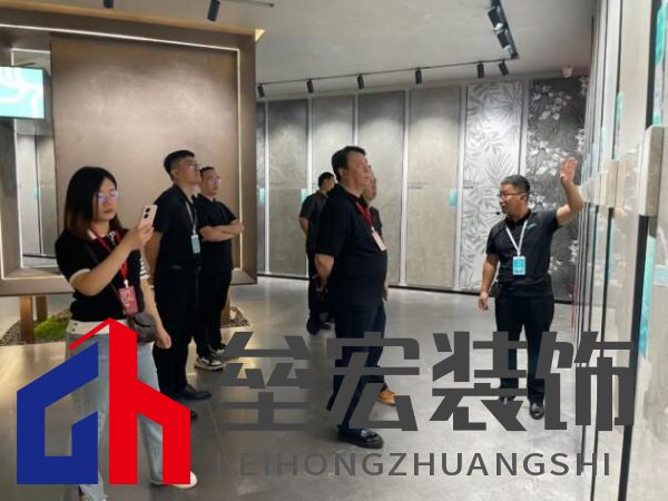 2024「京聞·創(chuàng)響杯」建筑裝飾產(chǎn)品設計大賽評審團走進又覓瓷磚·巖板