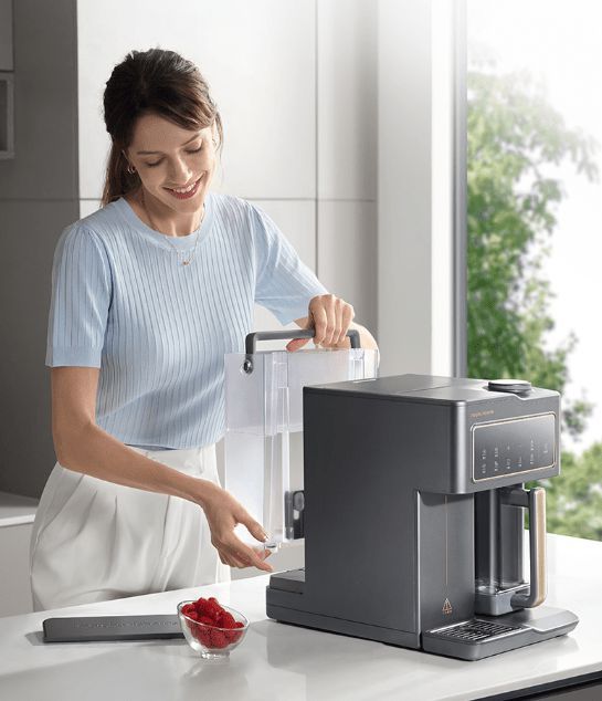 鉑金電解+富鍶礦化，摩飛富氫礦化凈飲機讓健康好水唾手可得