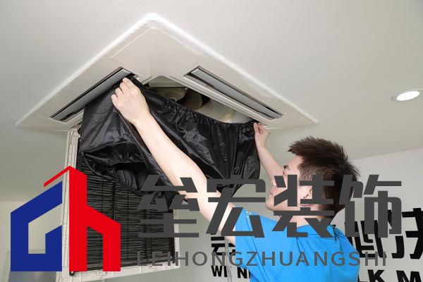 揭秘“小病大修”現(xiàn)象，啄木鳥(niǎo)家庭維修構(gòu)筑誠(chéng)信維修新生態(tài)