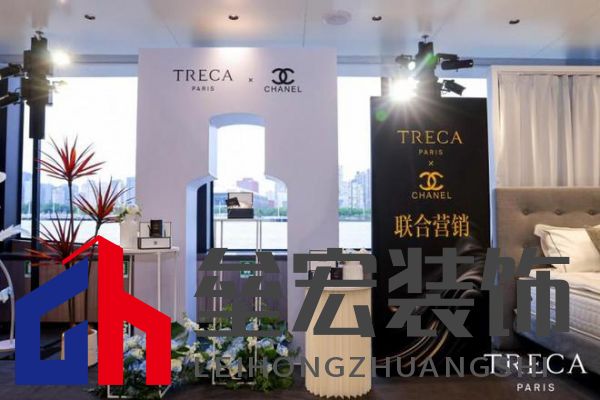 490萬(wàn)奧古斯汀床墊攜手企業(yè)家張?zhí)m閃耀黃浦江，法國(guó)崔佧打造新品發(fā)布會(huì)盛宴