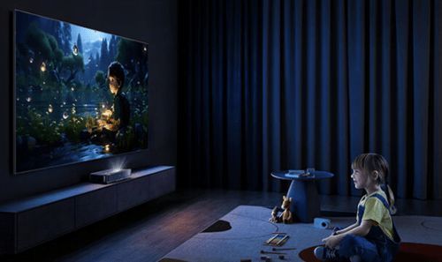 連續(xù)幾天熬夜刷劇后，我發(fā)現(xiàn)海信激光電視的“護眼”是真的！