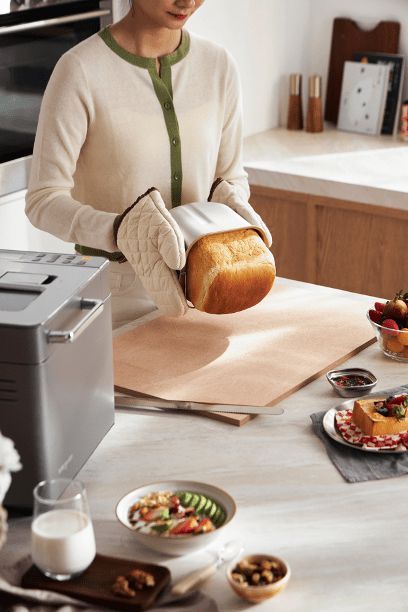 遠(yuǎn)離面包防腐劑，用東菱升級款全自動(dòng)面包機(jī)零經(jīng)驗(yàn)做出健康好面包