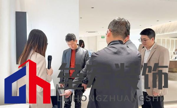 十大衛(wèi)浴品牌-鷹衛(wèi)?。簞?wù)實(shí)創(chuàng)新，共謀發(fā)展，全力開啟2025新征程！